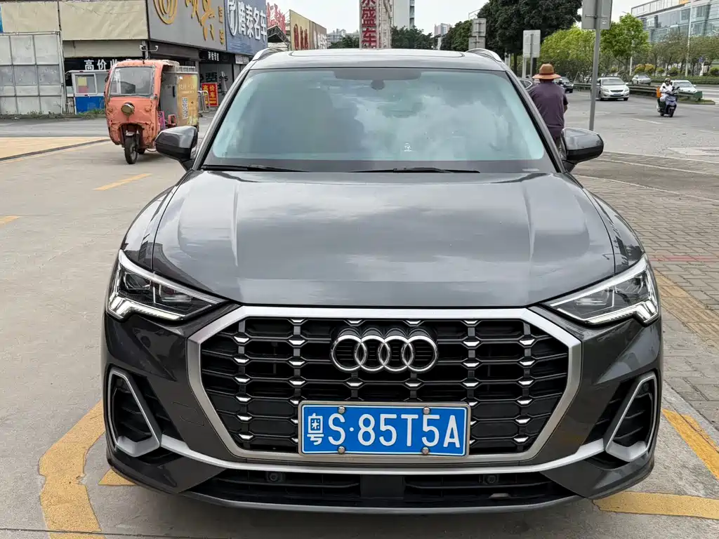 Audi Q3 2022