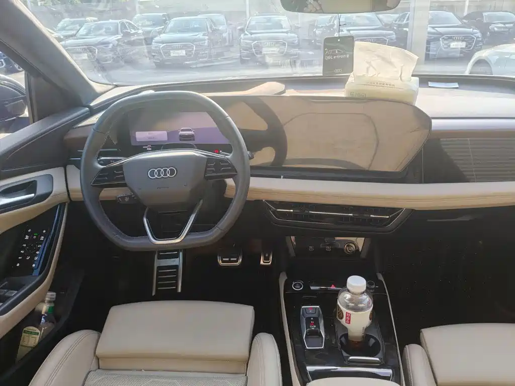 Audi e-tron 2026