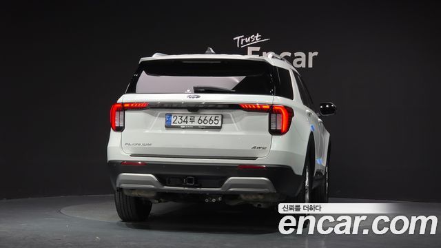 Ford Explorer 2025