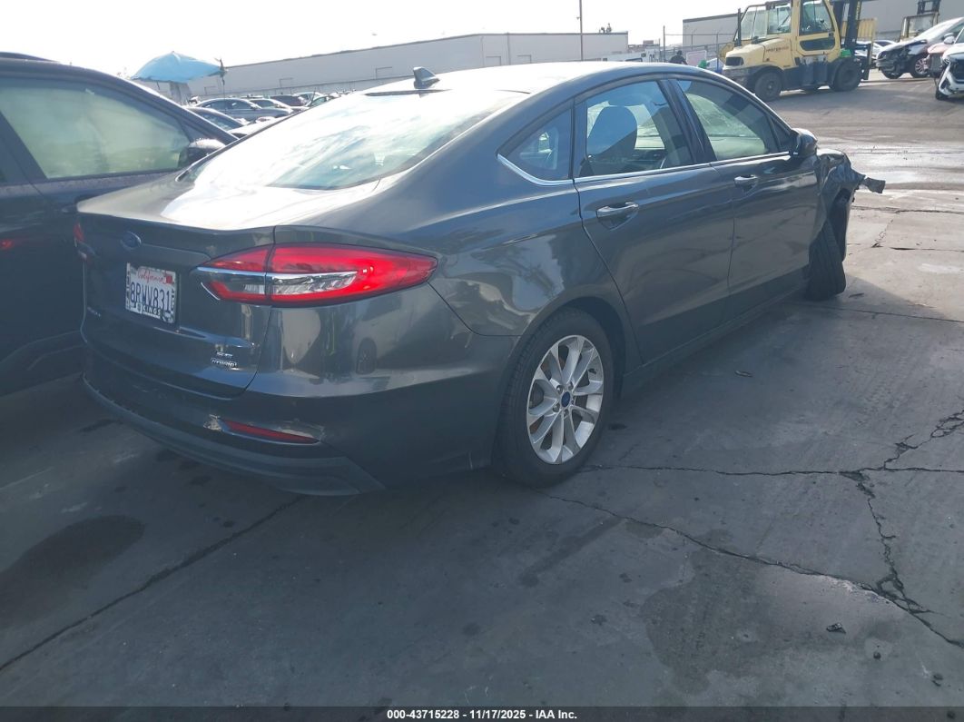 Ford Fusion 2020