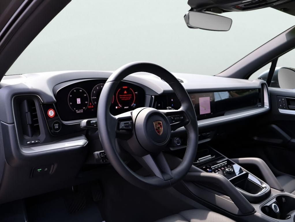 Porsche Cayenne 2024