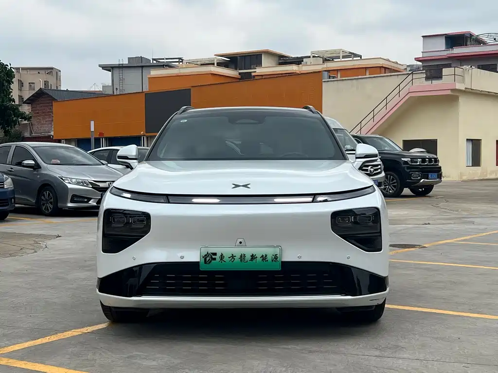 Xpeng G9 2025