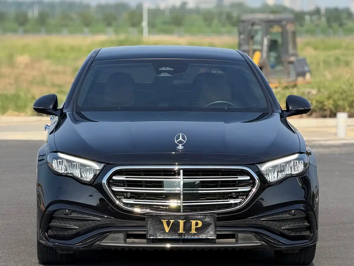 Mercedes-Benz E-Класс 2024