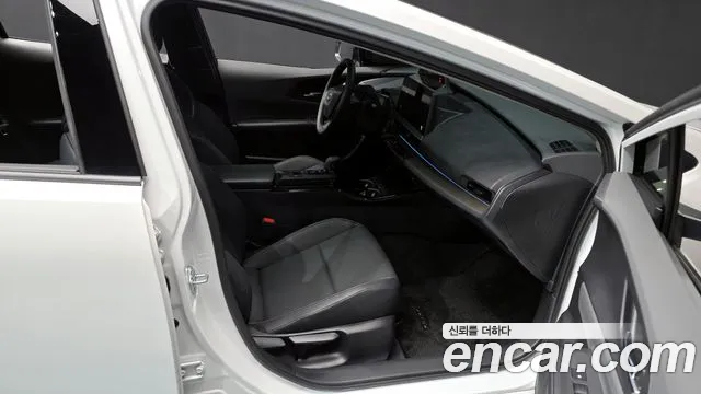 Toyota Prius 2024