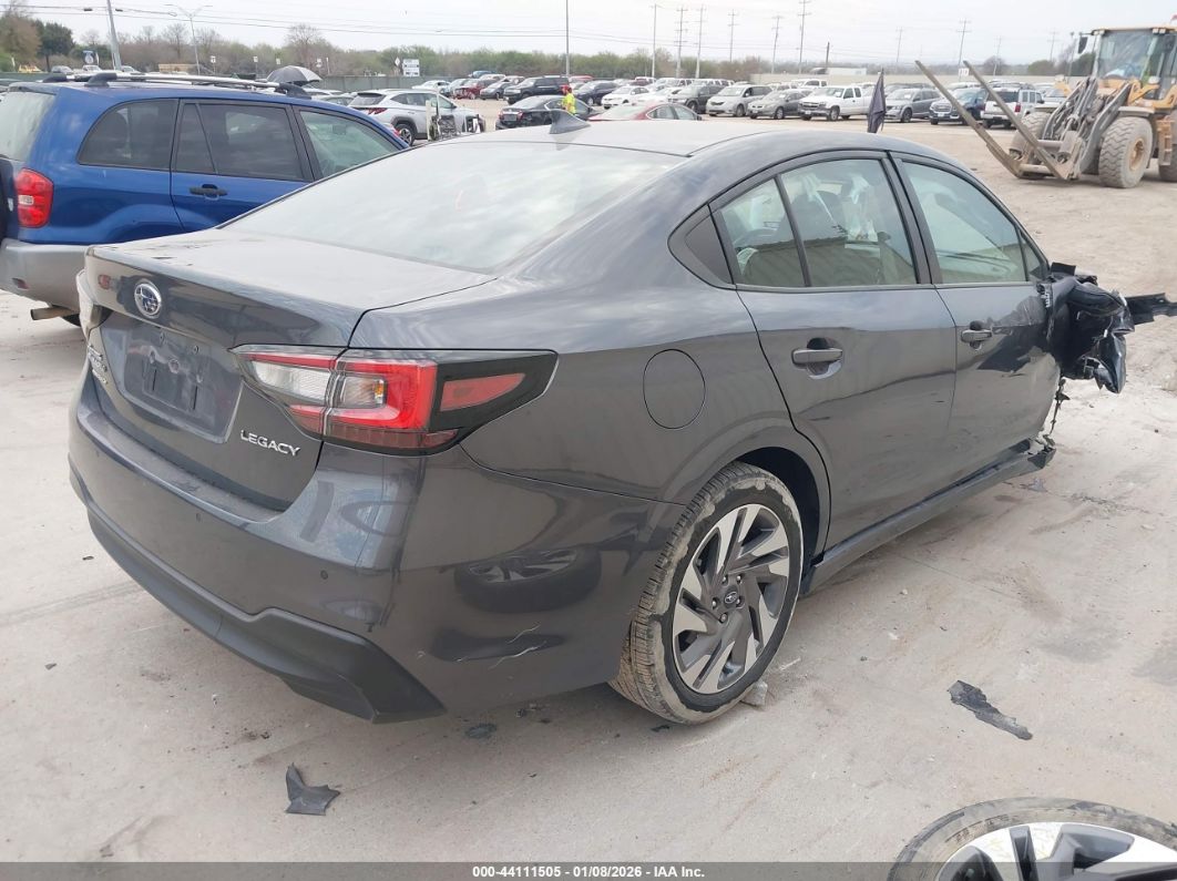 Subaru Legacy 2024