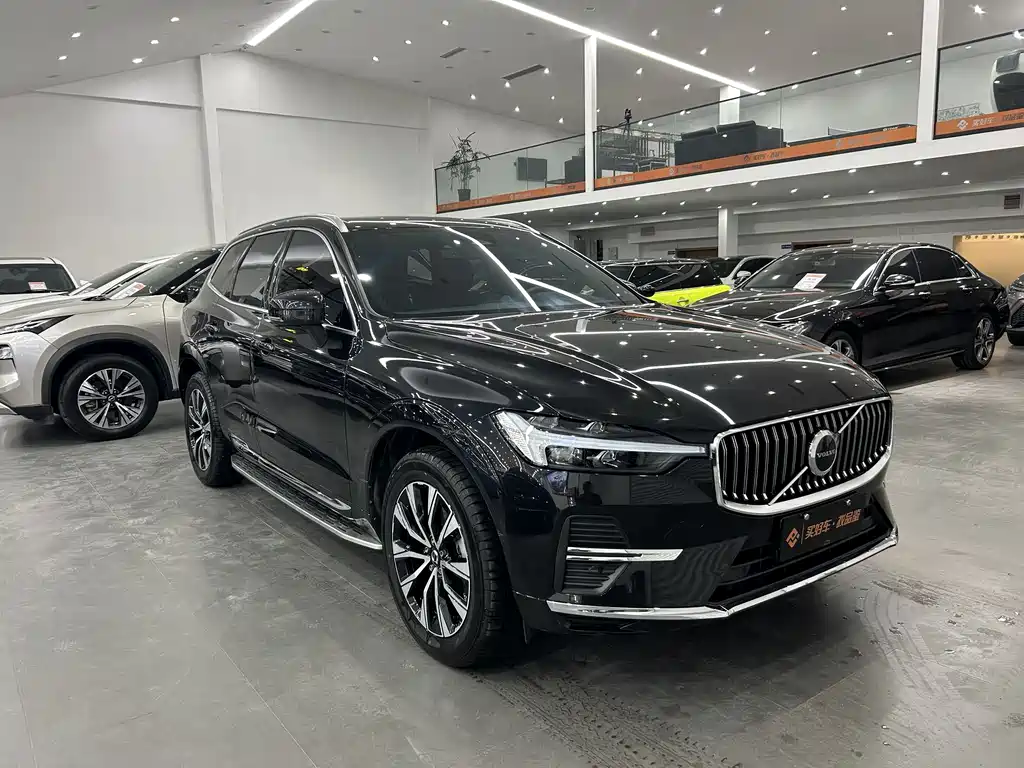 Volvo XC60 2022