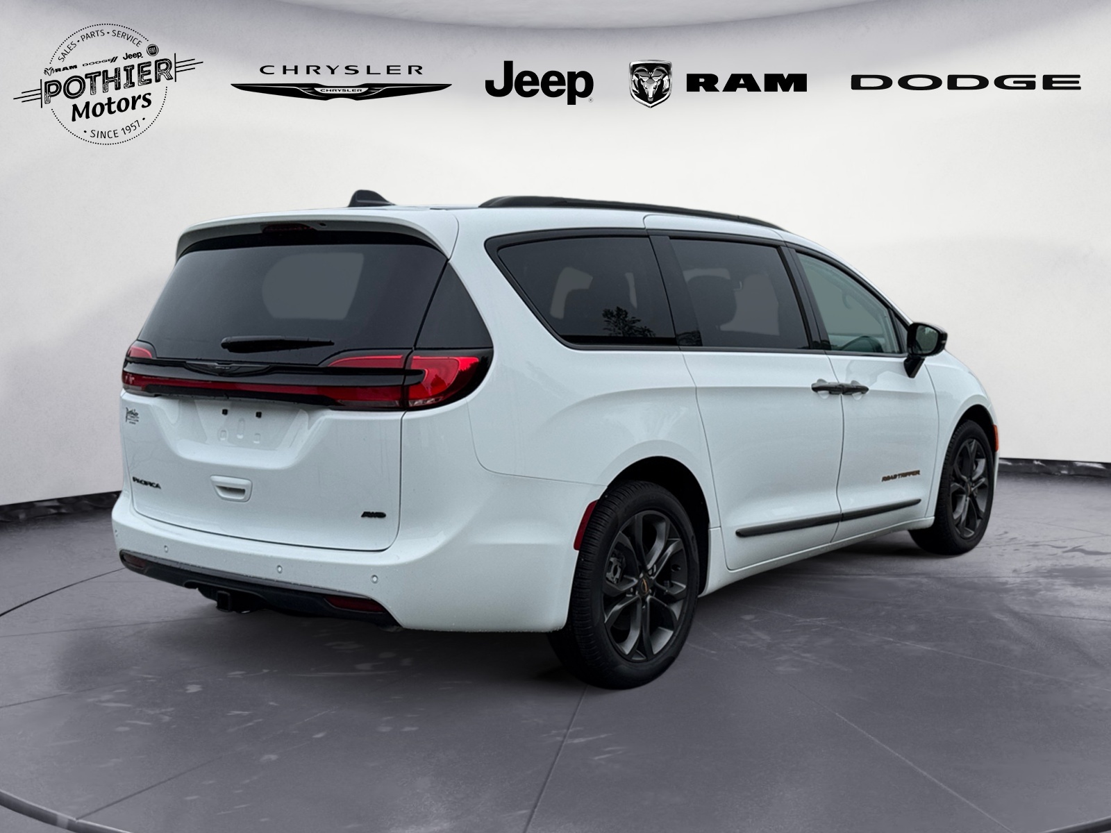 Chrysler Pacifica 2024