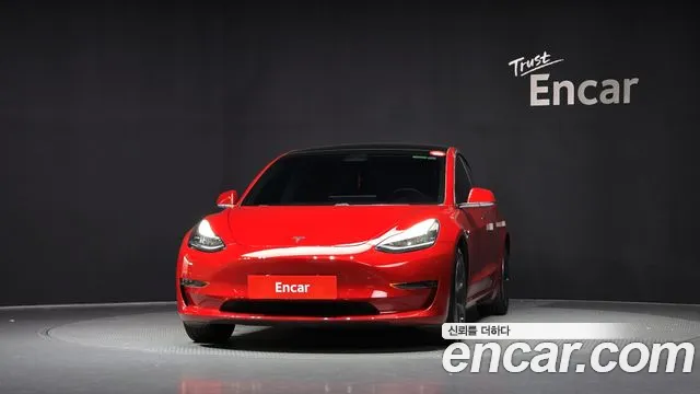 Tesla Model 3 2020