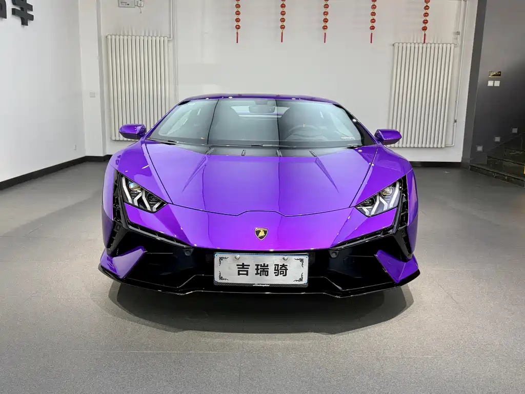 Lamborghini Huracán 2025