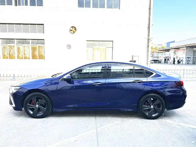 Buick Regal 2021
