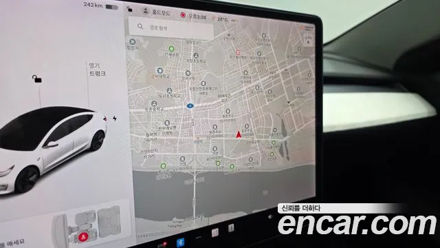Tesla Model 3 2020