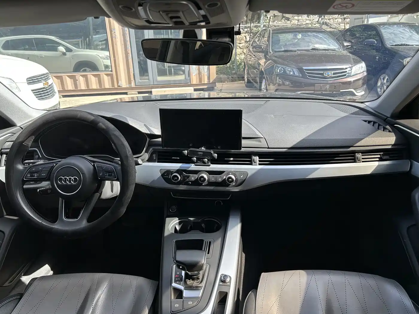 Audi A4 2023