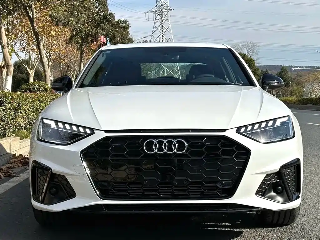 Audi A4 2024