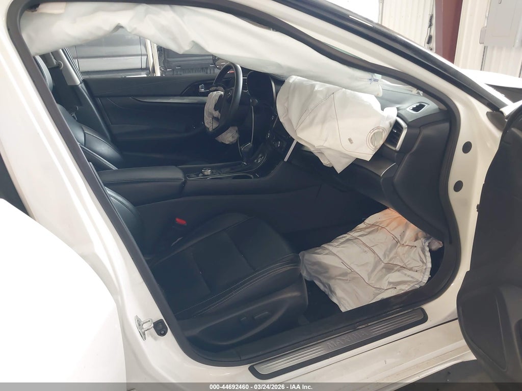 Nissan Maxima 2023
