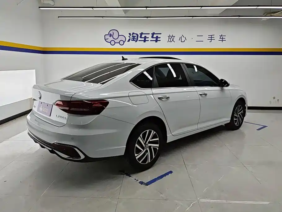 Volkswagen Lavida 2024