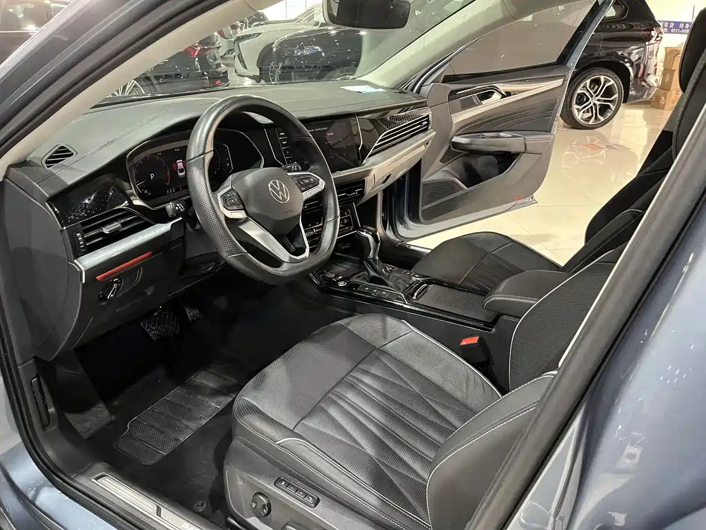 Volkswagen Passat 2021