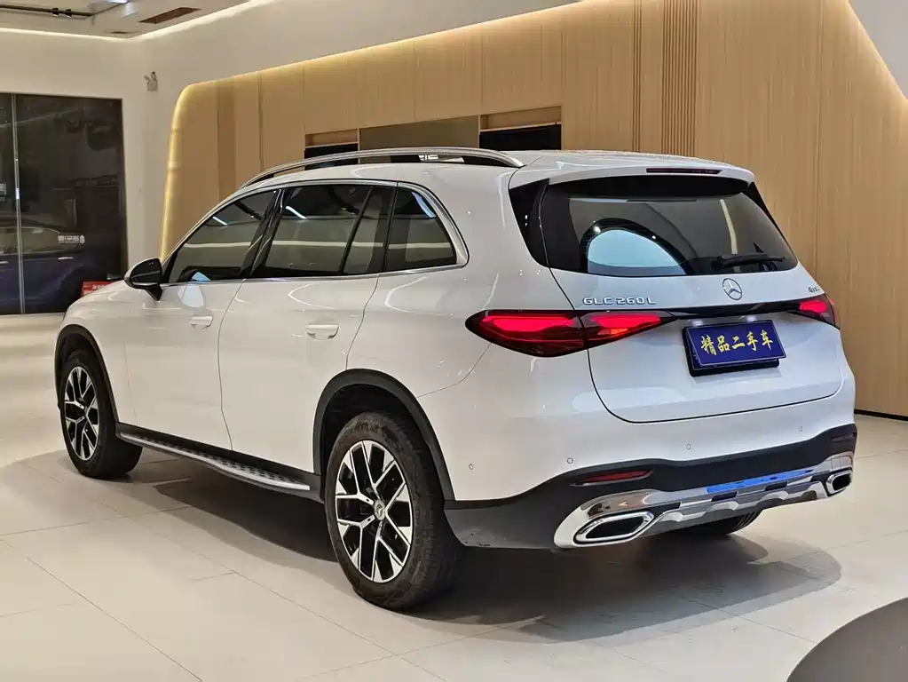 Mercedes-Benz GLC 2024