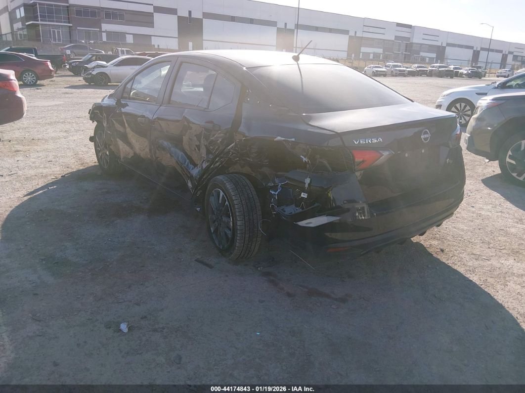 Nissan Versa 2024