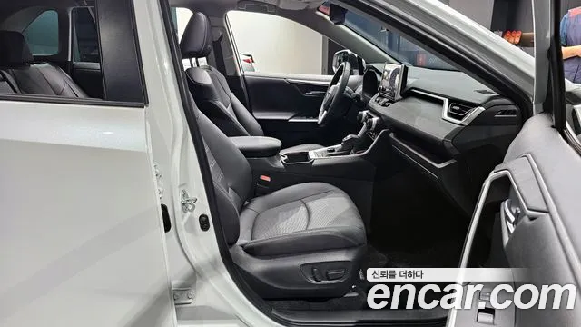 Toyota RAV4 2024