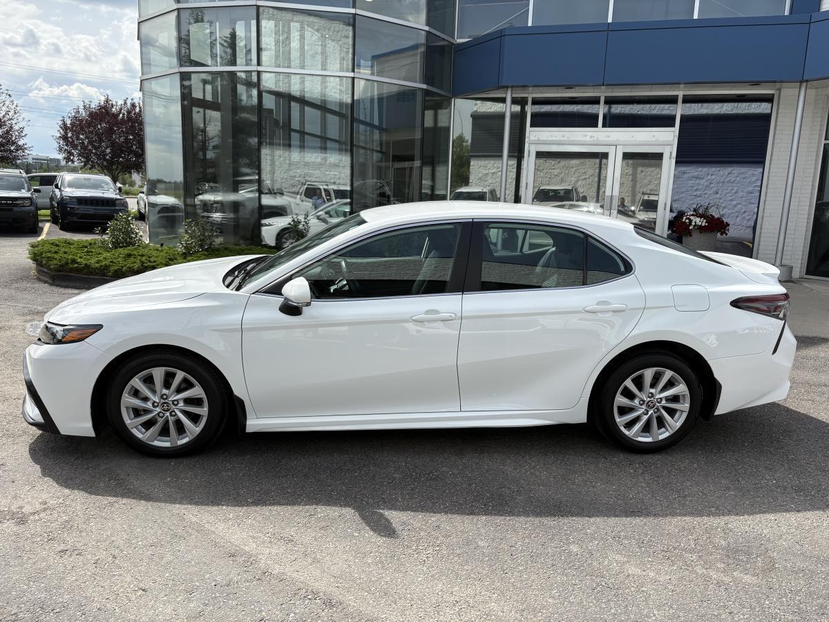 Toyota Camry 2024