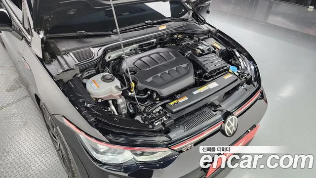Volkswagen Golf 2023