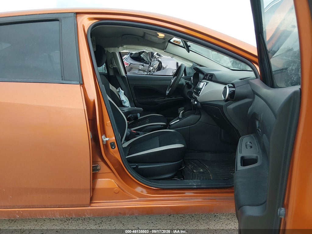 Nissan Versa 2021