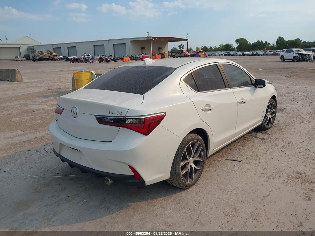 Acura ILX 2022