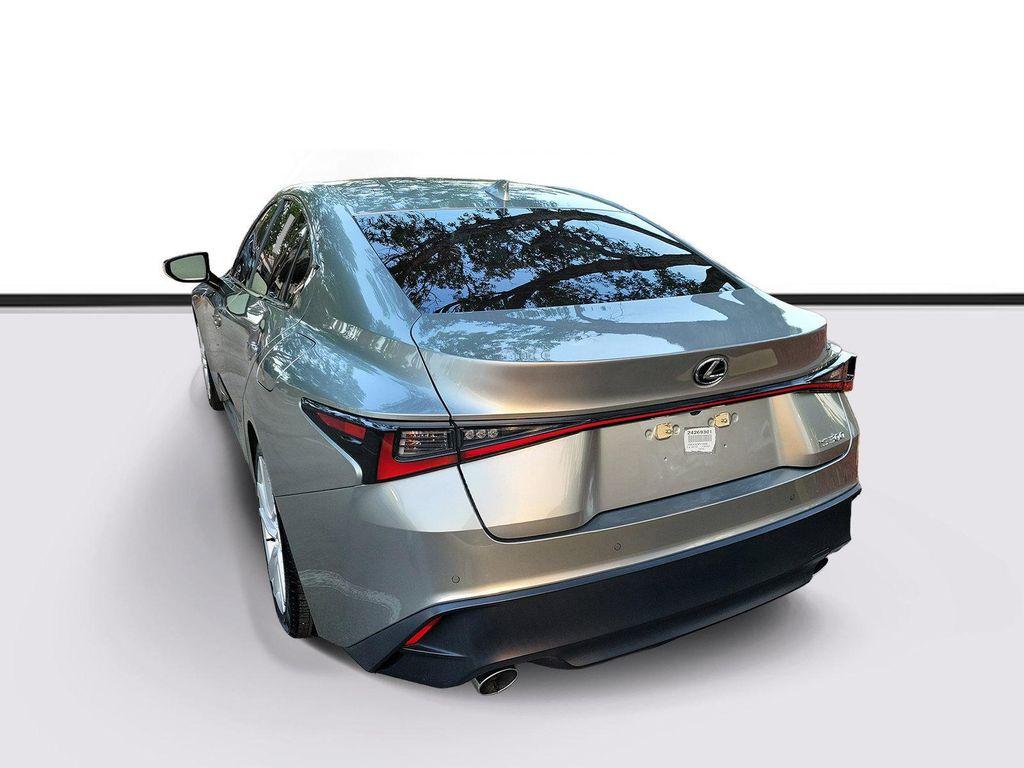 Lexus IS 300 2023