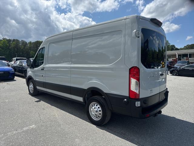 Ford Transit 2024