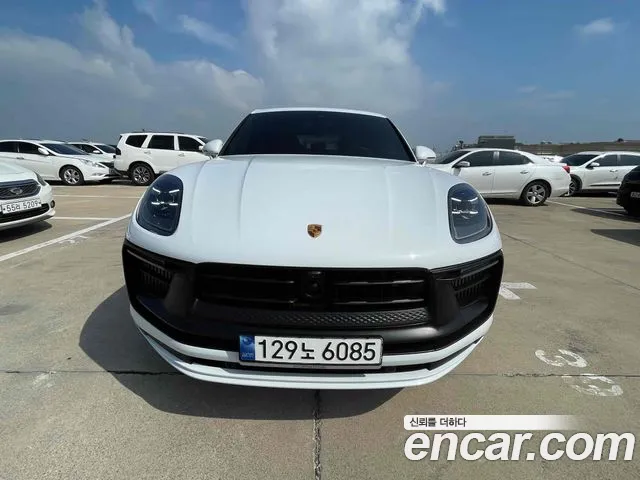 Porsche Macan 2023