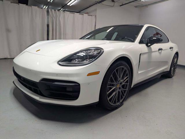 Porsche Panamera 2022