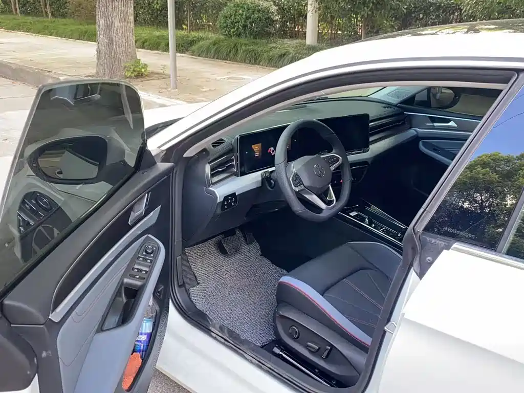 Volkswagen Lamando 2025