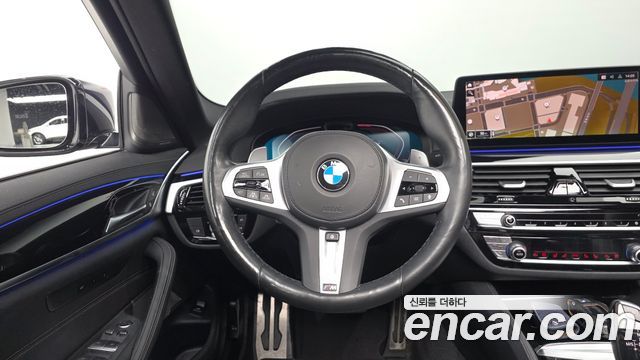 BMW 5 серии 2022