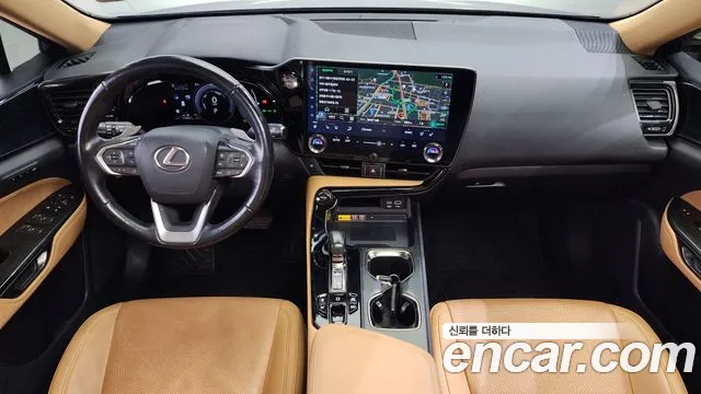 Lexus NX 2022