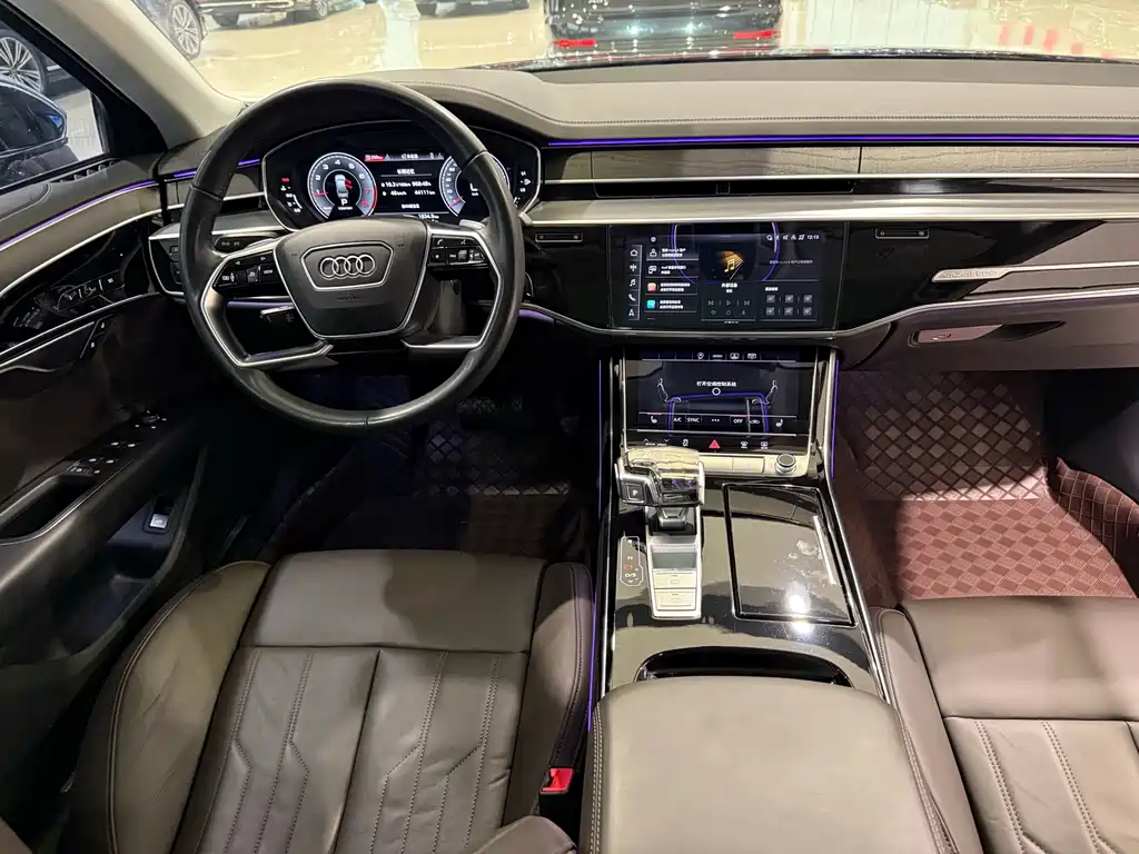 Audi A8 2023