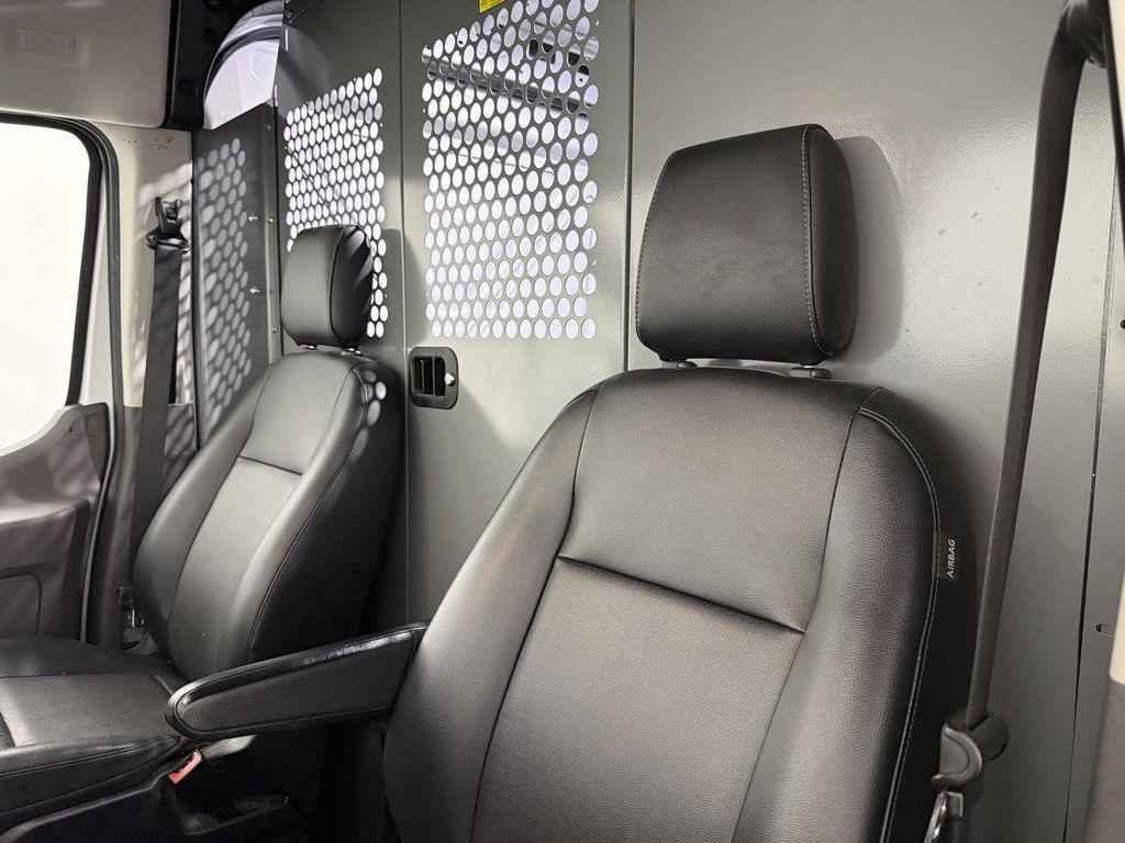 Ford Transit 2022