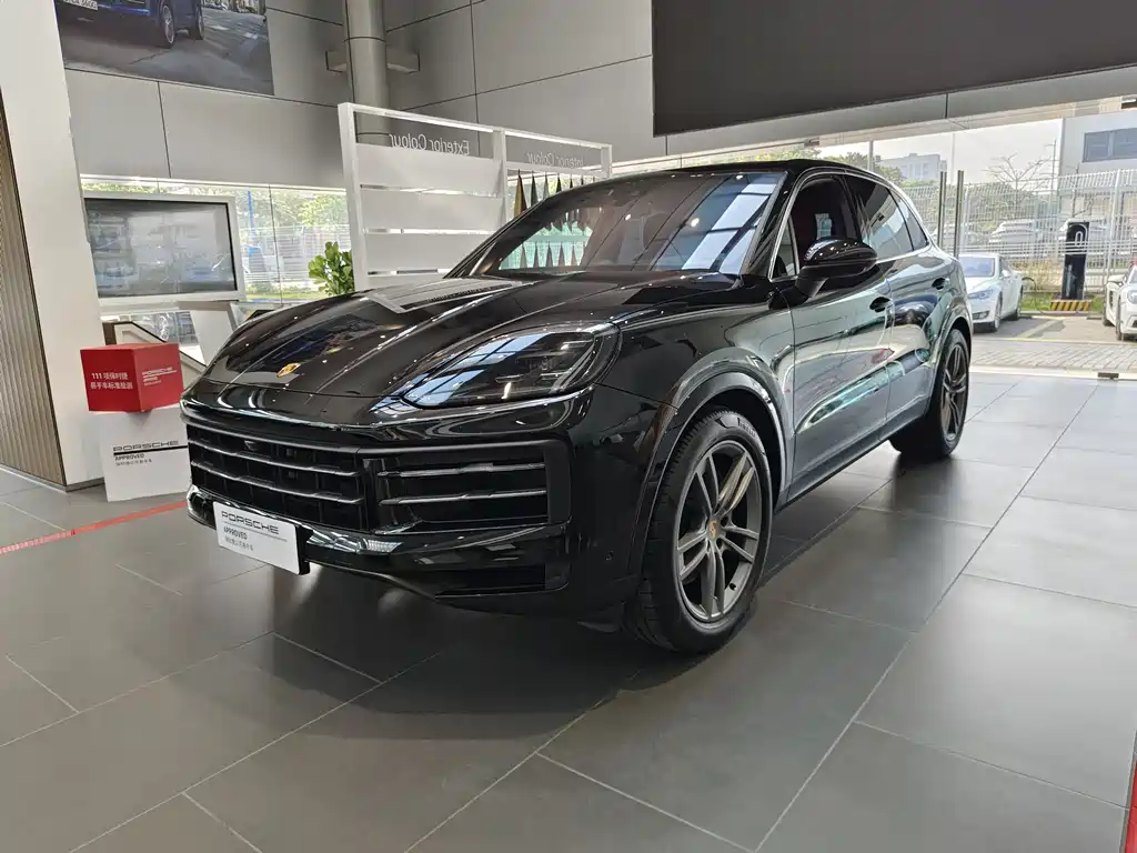 Porsche Cayenne 2025