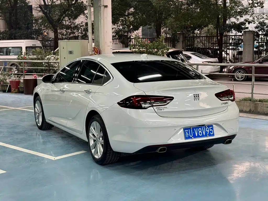 Buick Regal 2023