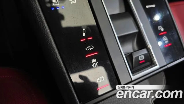 Porsche Macan 2022