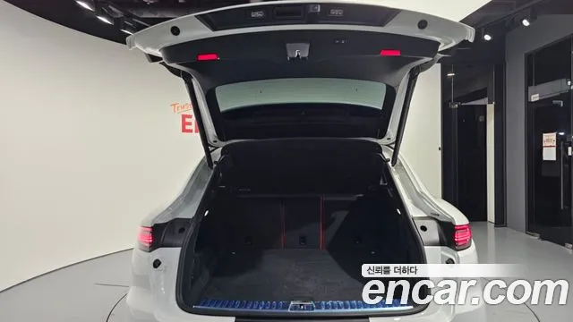 Porsche Cayenne 2022