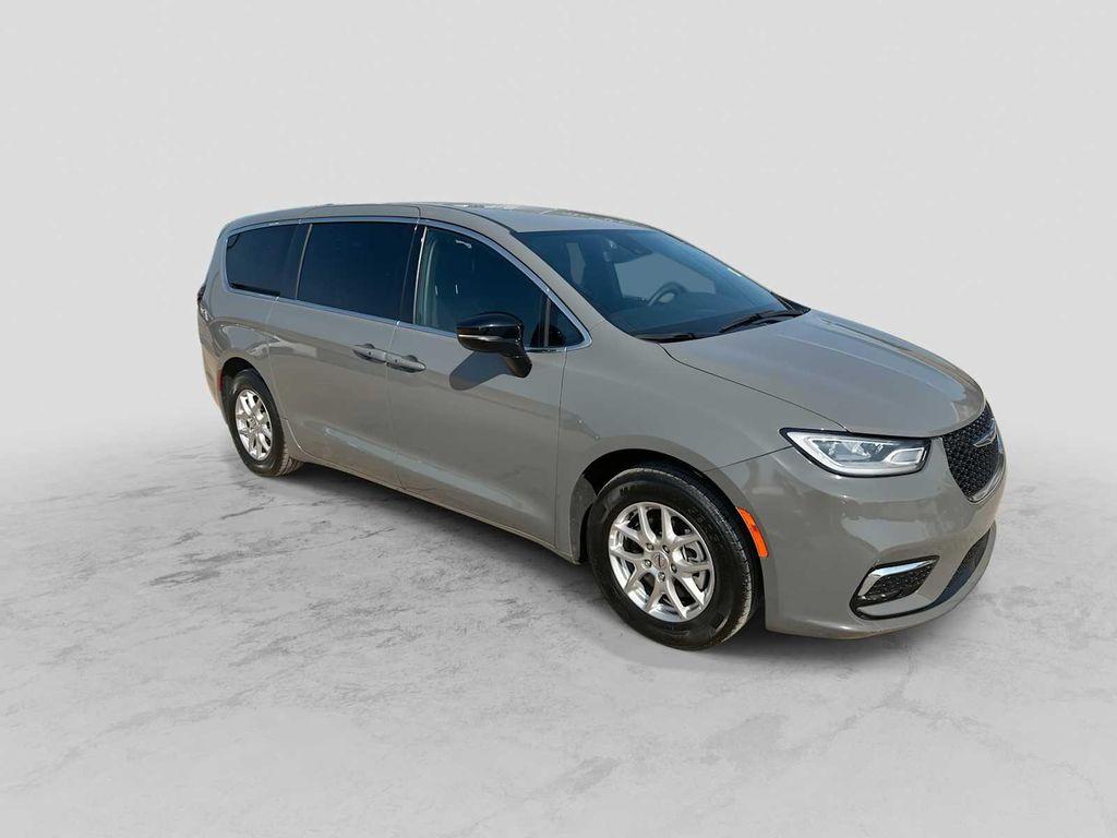 Chrysler Pacifica 2025