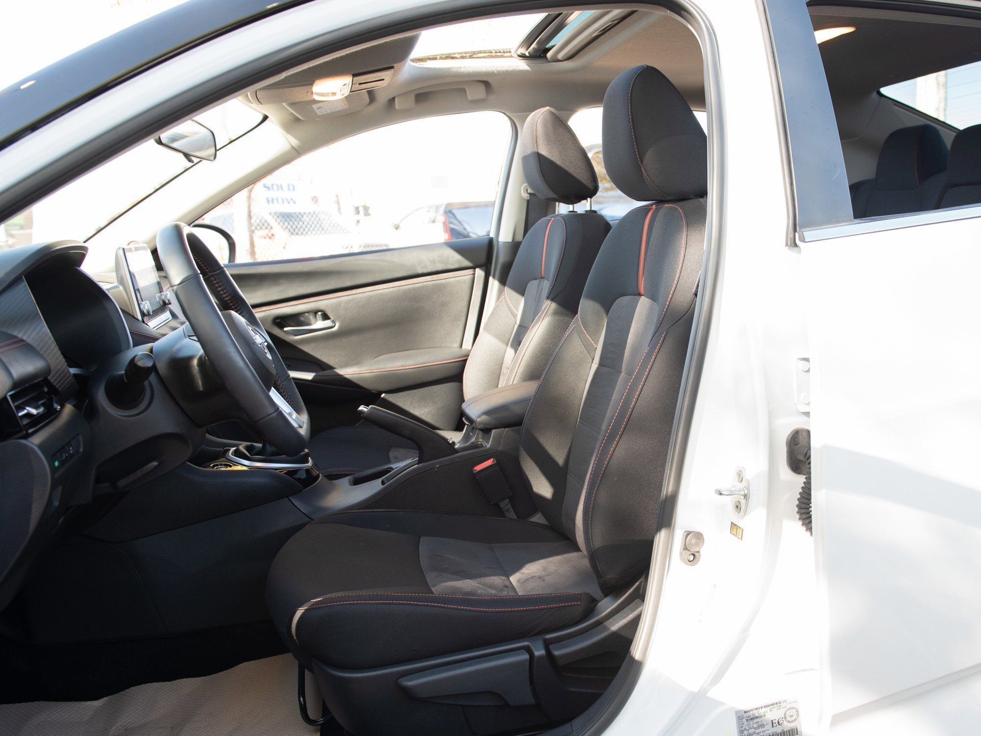 Nissan Sentra 2024