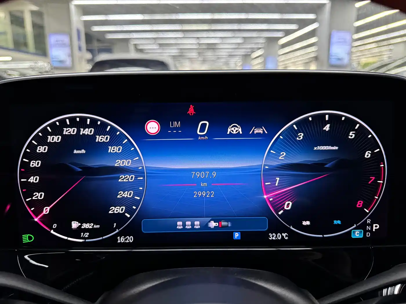 Mercedes-Benz E-Класс 2024