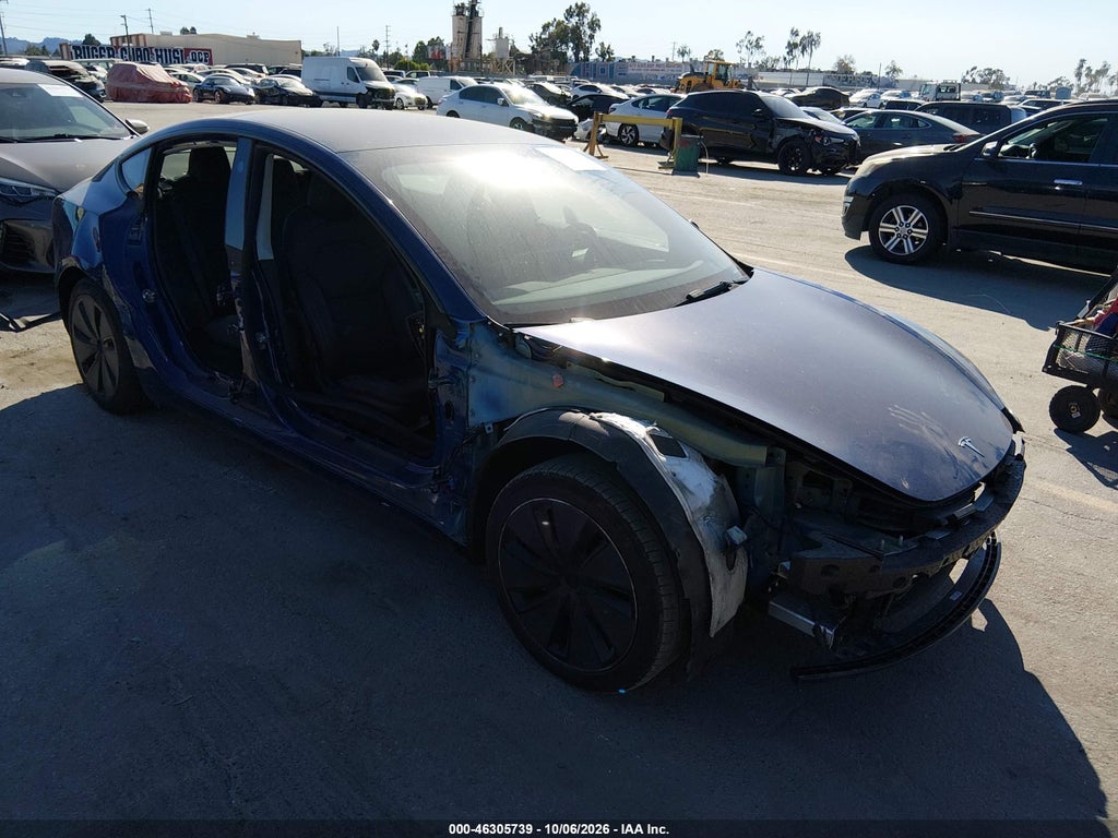 Tesla Model 3 2024
