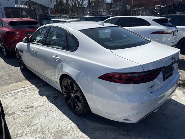Jaguar XF 2023