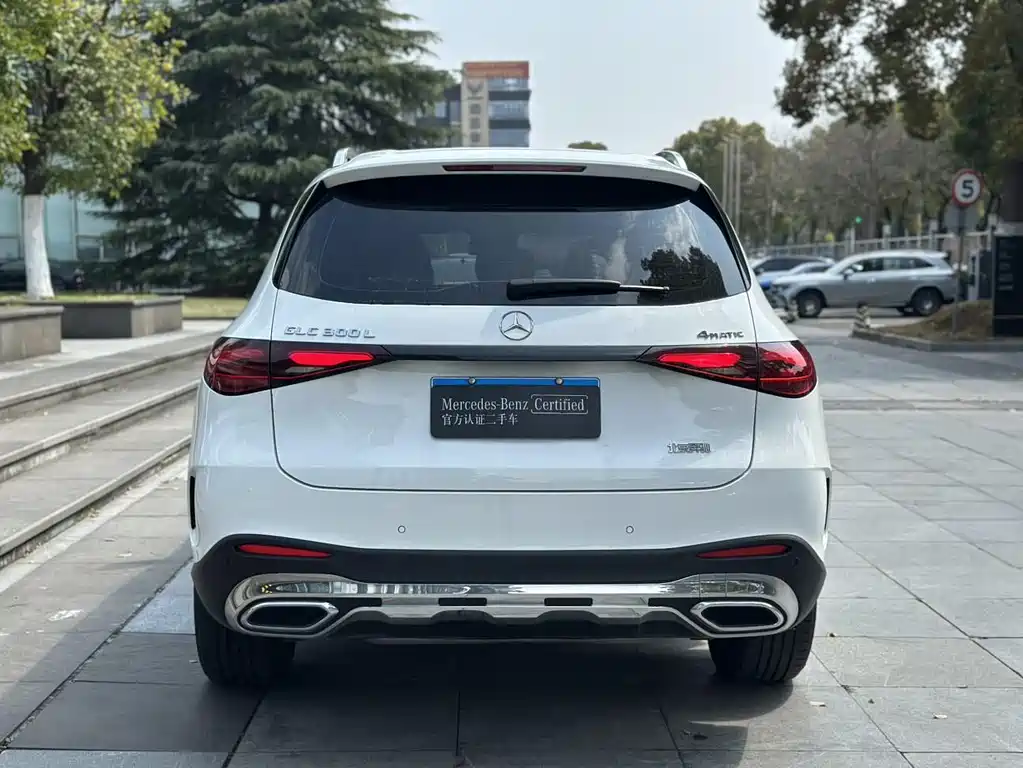 Mercedes-Benz GLC 2024