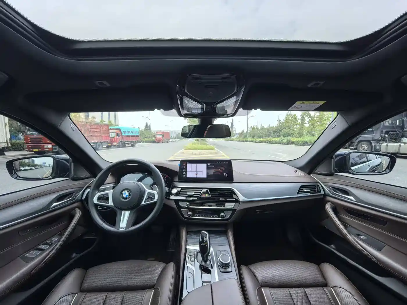 BMW 5 серии 2022