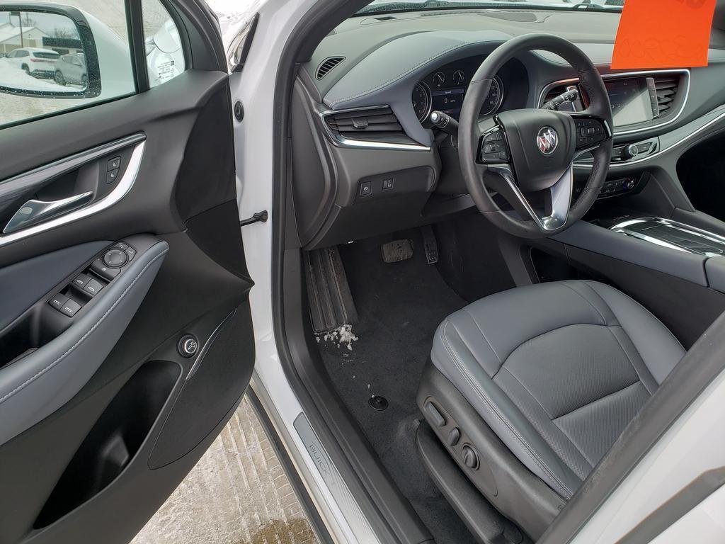 Buick Enclave 2023
