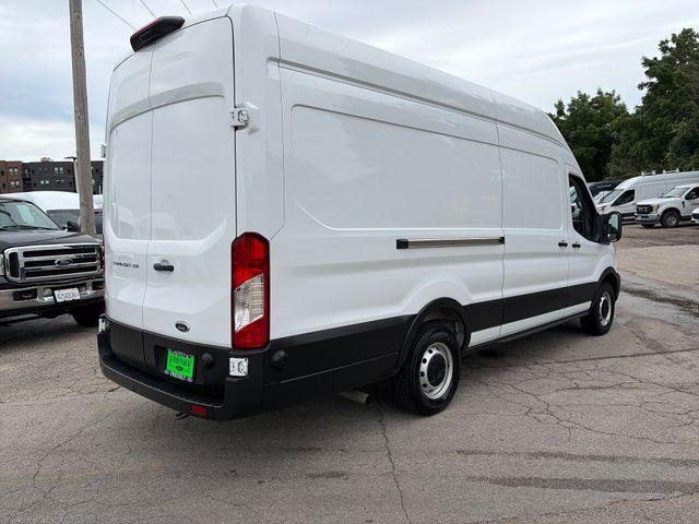Ford Transit 2025