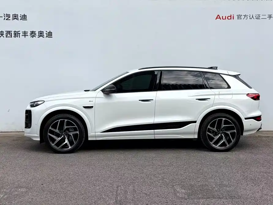 Audi e-tron 2026